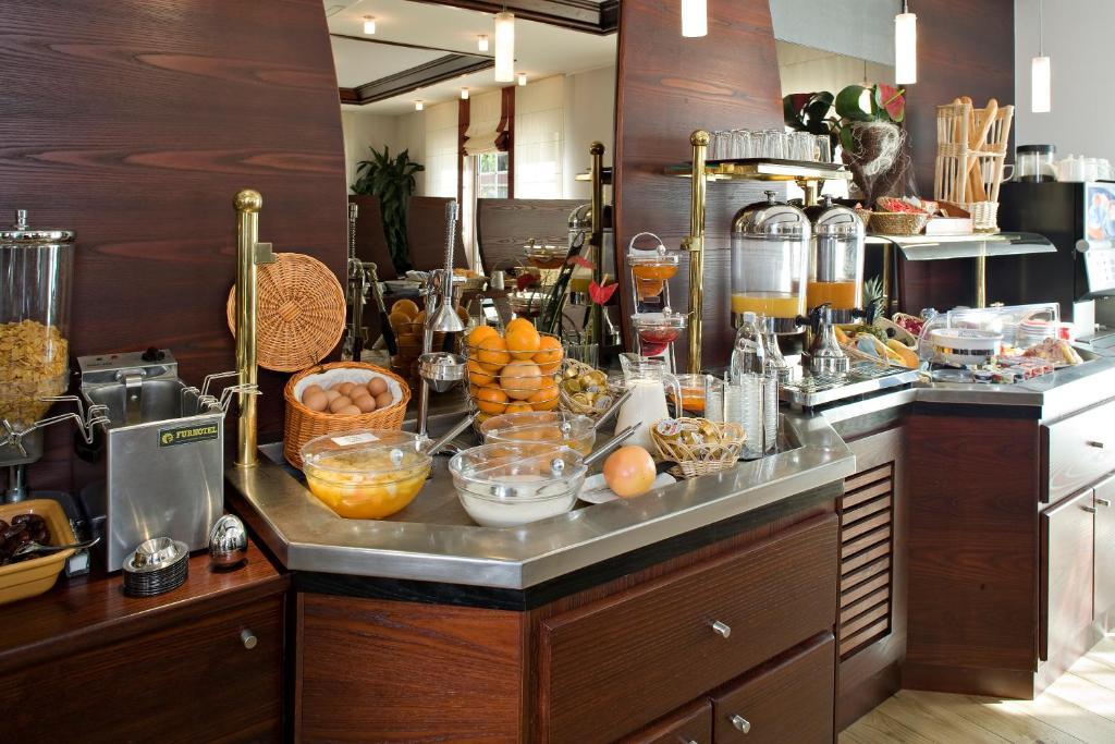 Cottage Logis Hotel - Restaurant Dudelange Luaran gambar
