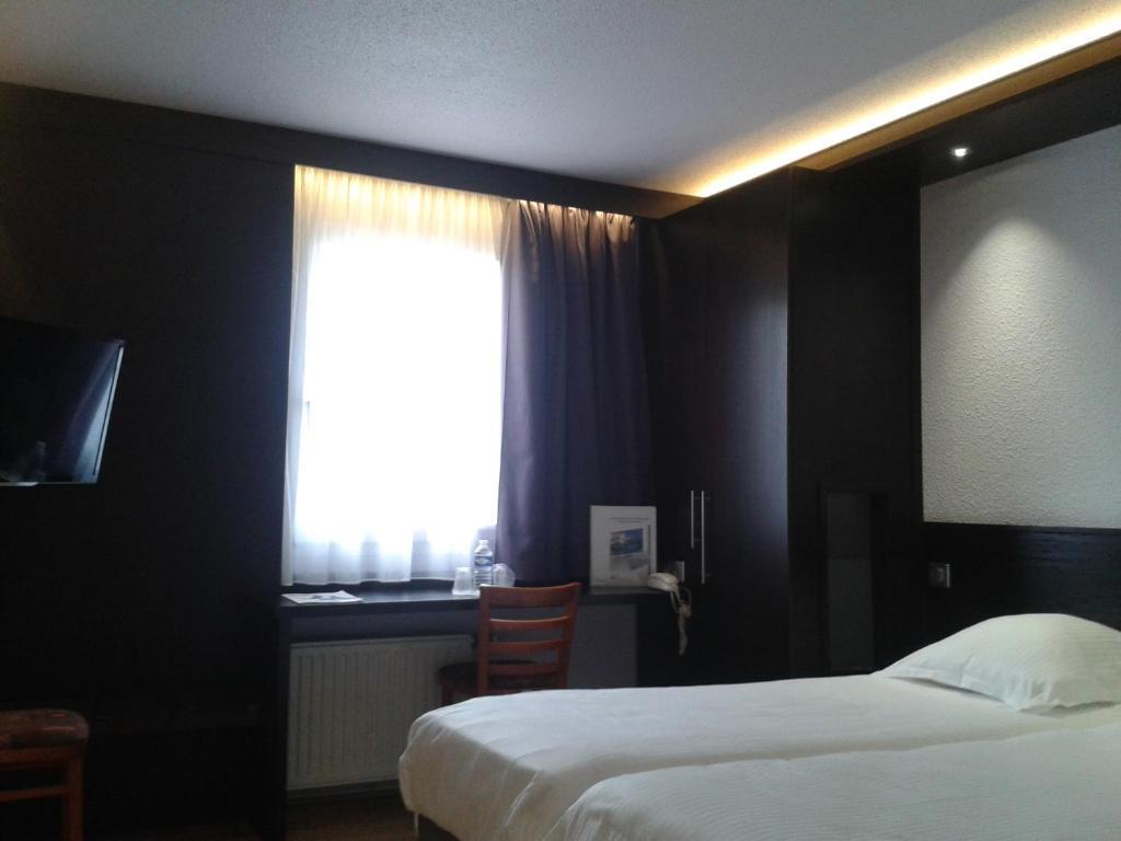 Cottage Logis Hotel - Restaurant Dudelange Luaran gambar
