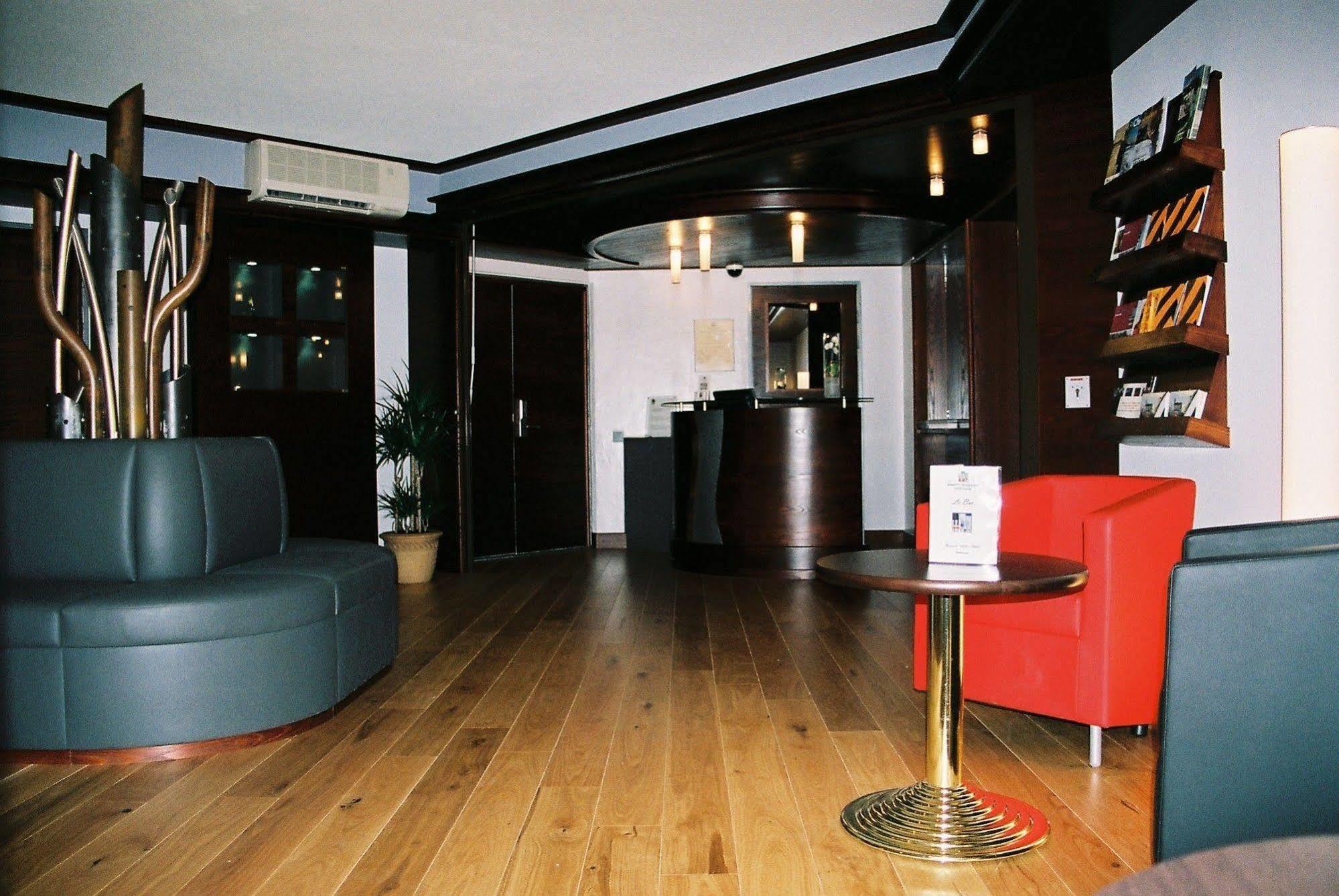 Cottage Logis Hotel - Restaurant Dudelange Luaran gambar